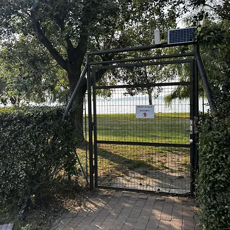 Aranyhid 911 Apartamento *