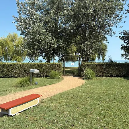 公寓 Aranyhid 911 希欧福克