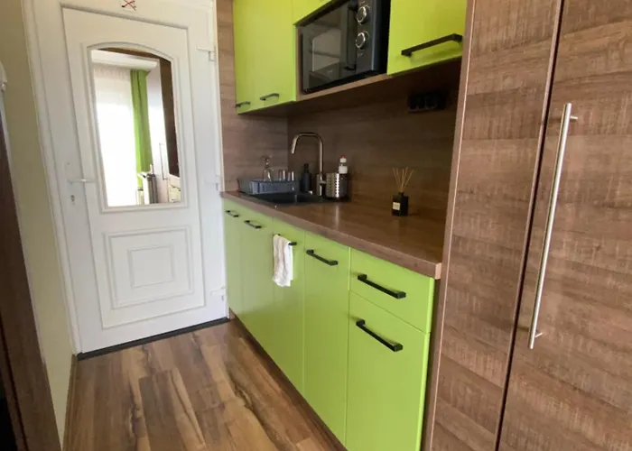 아파트 Aranyhid 911