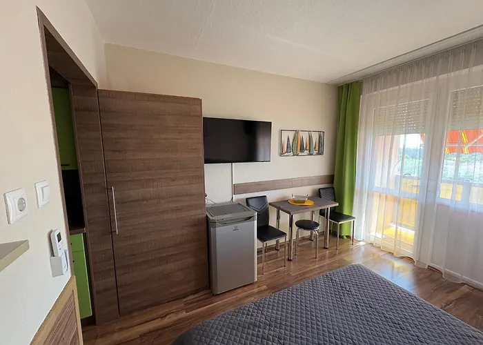 Aranyhid 911 * 希欧福克