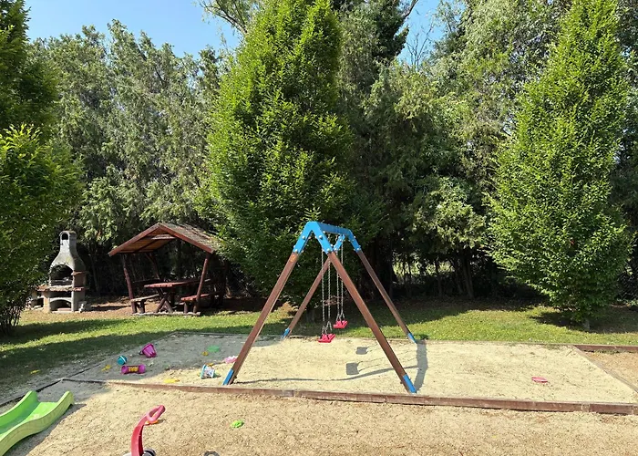 Aranyhid 911 Apartment